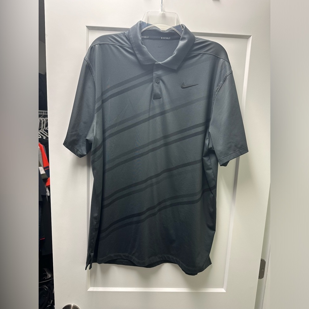 Black Nike Dri-Fit Wicking Men’s Golf shirt size Large